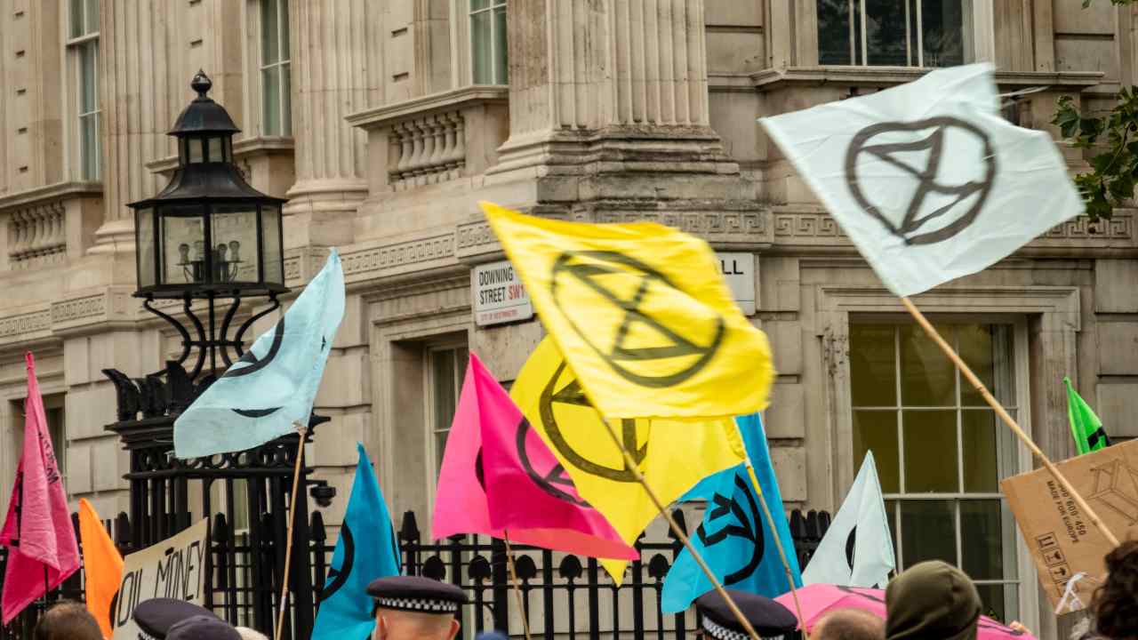 Extinction Rebellion Su Il Fatto Quotidiano Intervenire Per Limitare