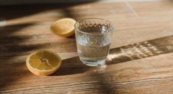 Acqua e limone, attenzione: quando diventa pericoloso