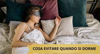 Quando vai a dormire, abbandona questa abitudine: fa male alla salute