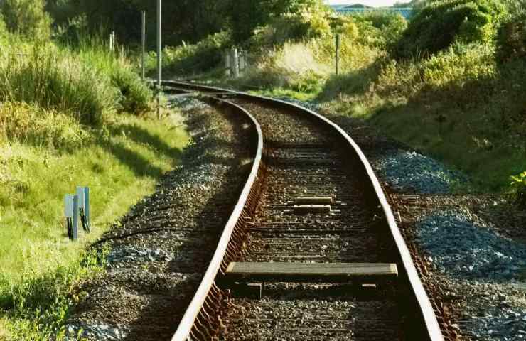 Incidente treni Crotone morti feriti