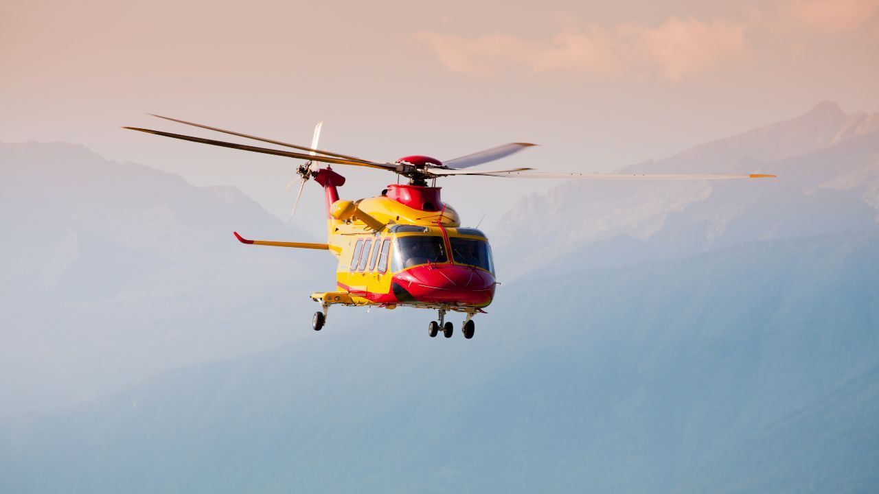 Bovalino auto scarpata morti mamma figlio