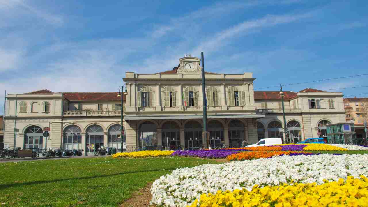 Torino crolla tetto stazione Porta Susa