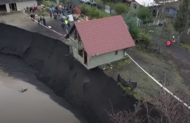 Cile il retroscena su una casa in bilico