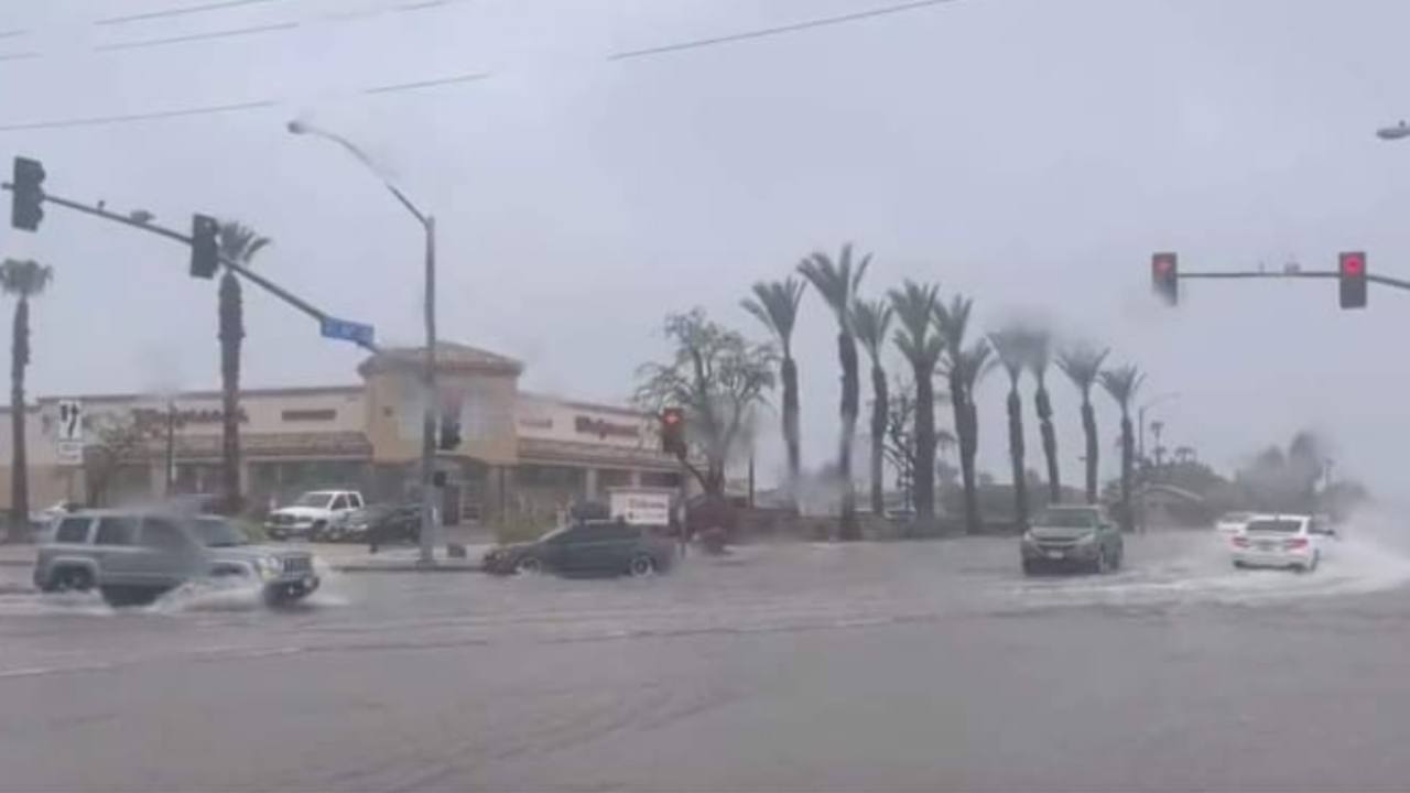 L'uragano Hilary mette in ginocchio la California "Vite e proprietà in