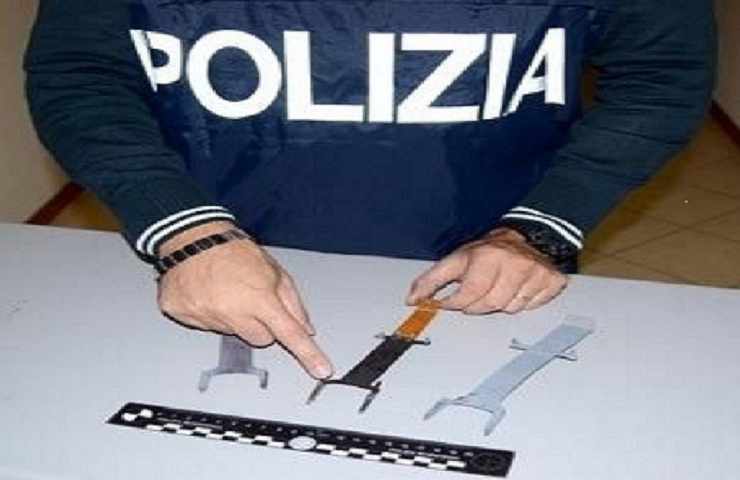 polizia cash trapping