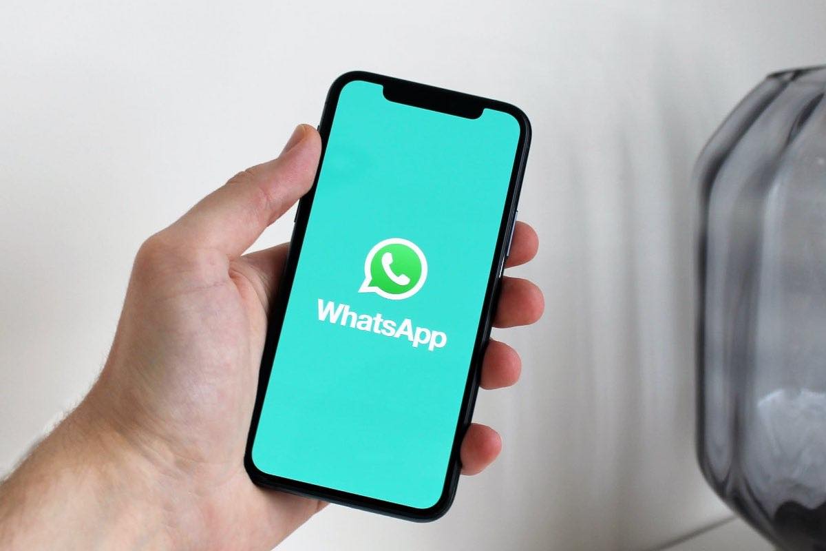 Whatsapp come recuperare i vecchi messaggi