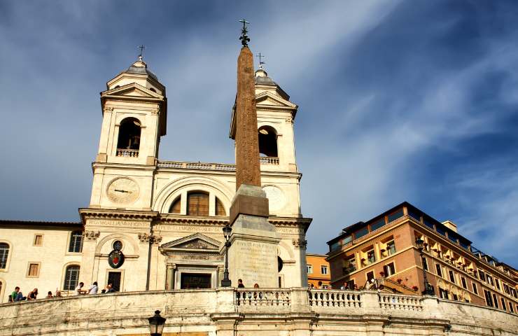 santissima chiesa di trinità dei monti