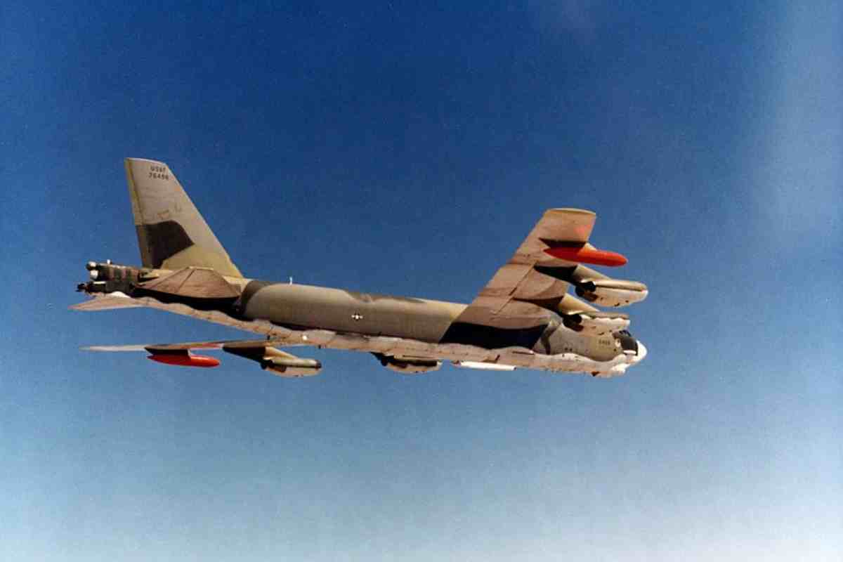 b-52